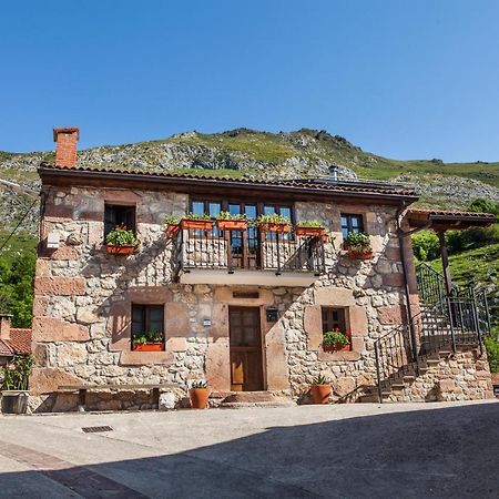 Apartamentos Rurales El Tio Pablo Picos De Europa Tresviso Esterno foto